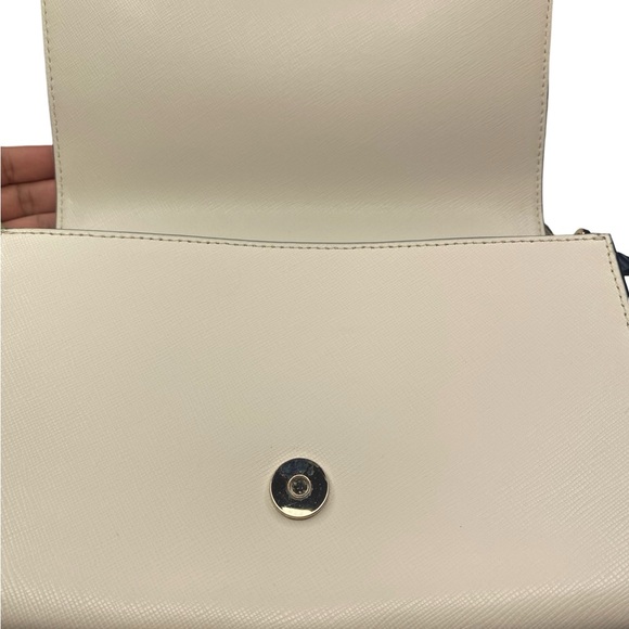 Kate Spade Carson Convertible Crossbody
Poolside Multi - Picture 9 of 10